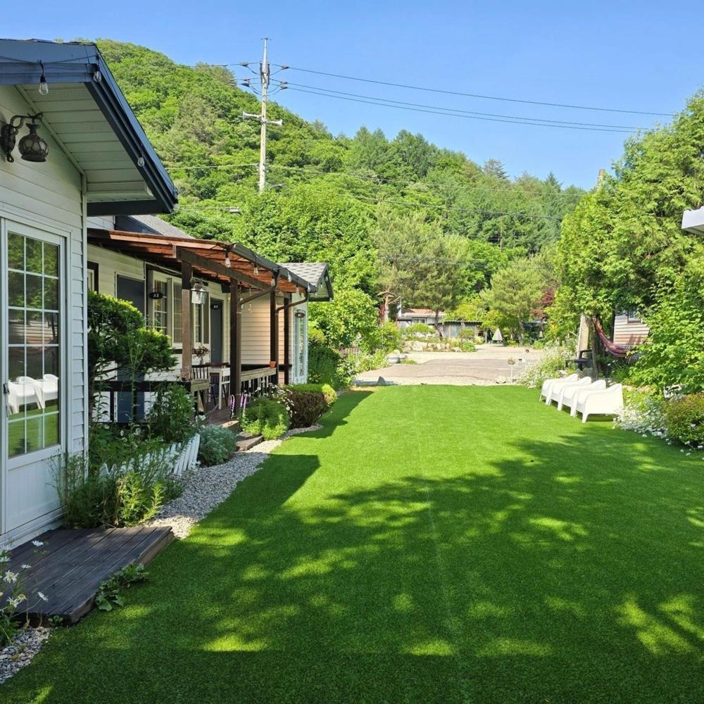 Pyeongchang Heungjeong Valley 409 Pension Exterior photo