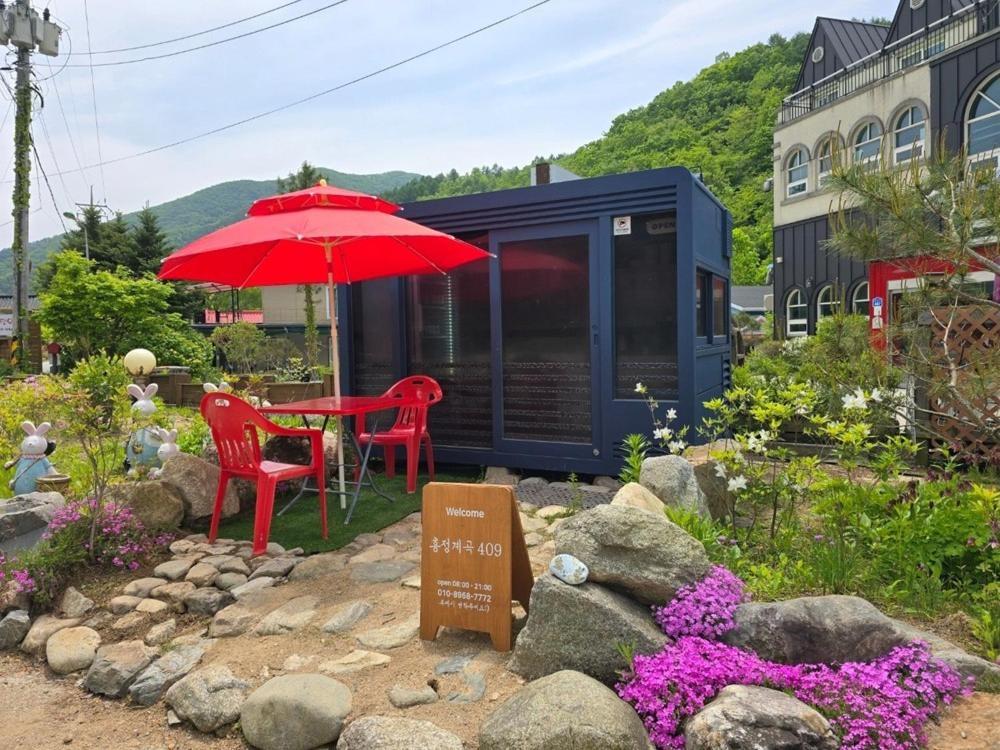 Pyeongchang Heungjeong Valley 409 Pension Exterior photo